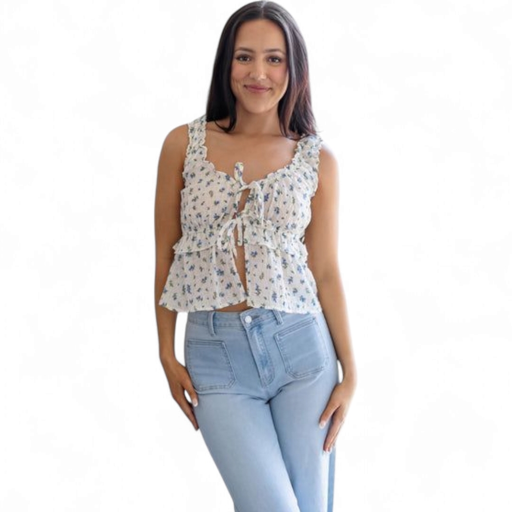🆕️ Blu Pepper White Cream Ruffled Tie Front Blouse Womens Size Small - Picture 2 of 5